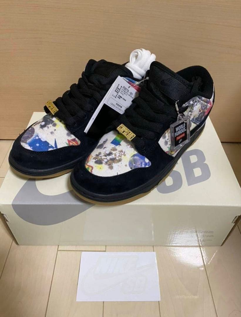 スケートボード Supreme Nike SB Dunk Low Rammellzee