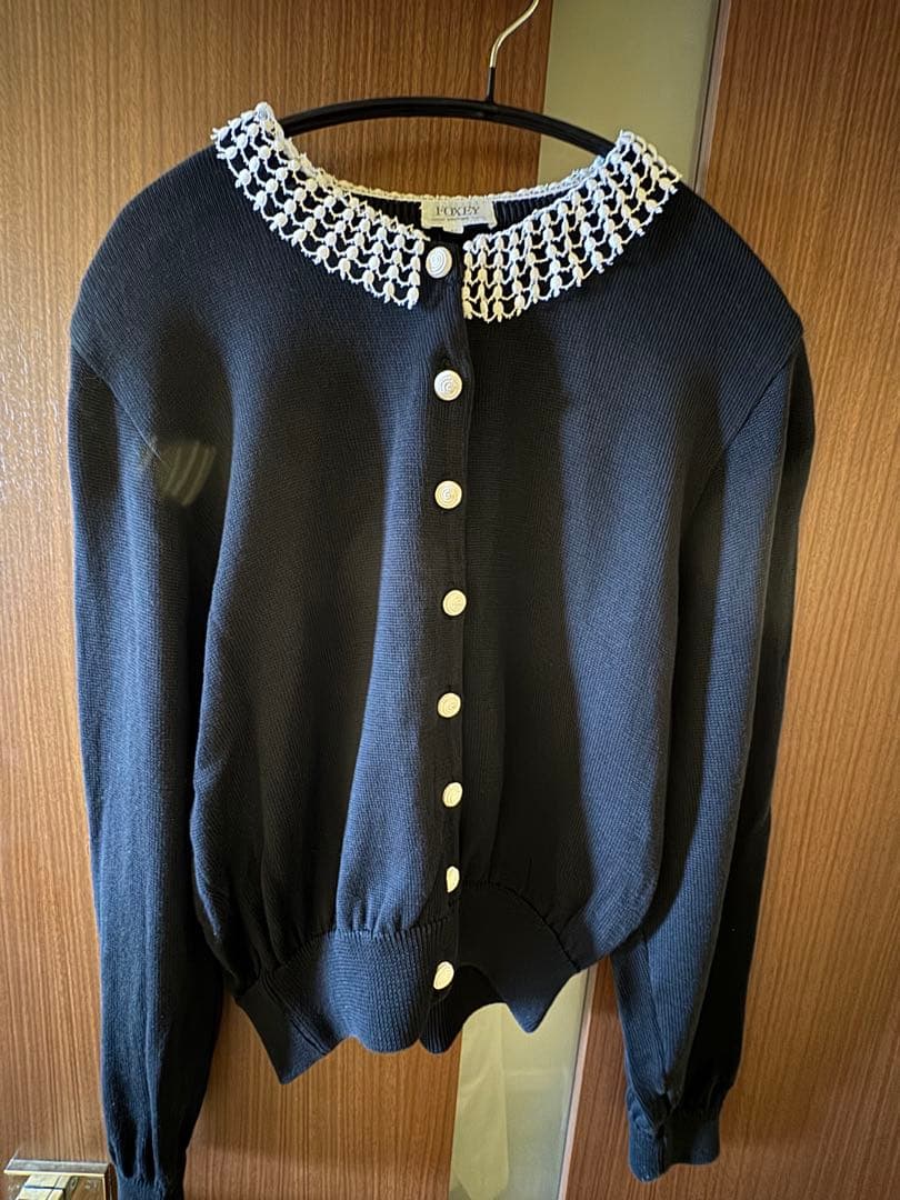 m*e様 FOXEY ブラック 綿100%ニットカーディガン Fサイズ