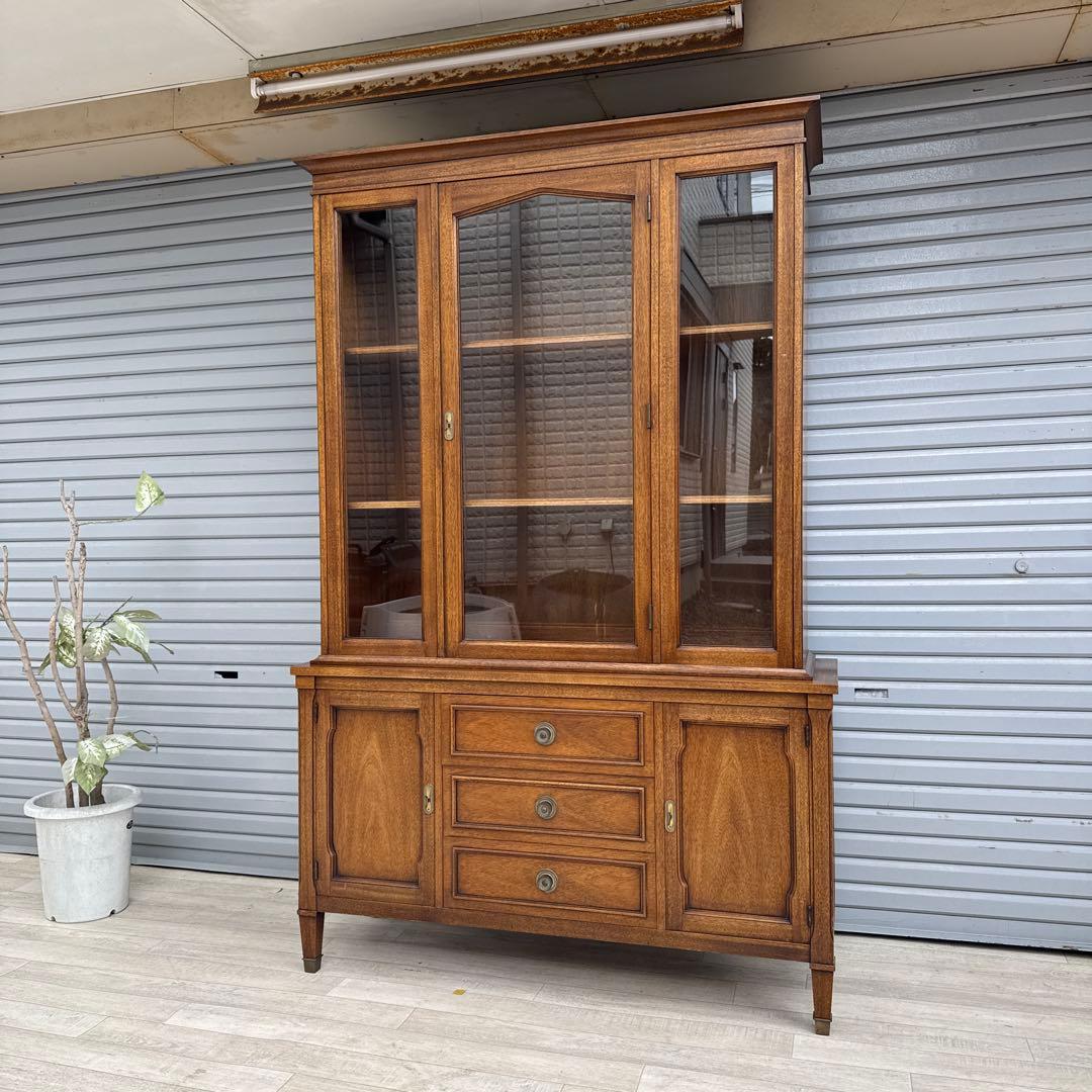 ドレクセルヘリテイジ トライユン　食器棚　カップボード　飾り棚　ドレクセル