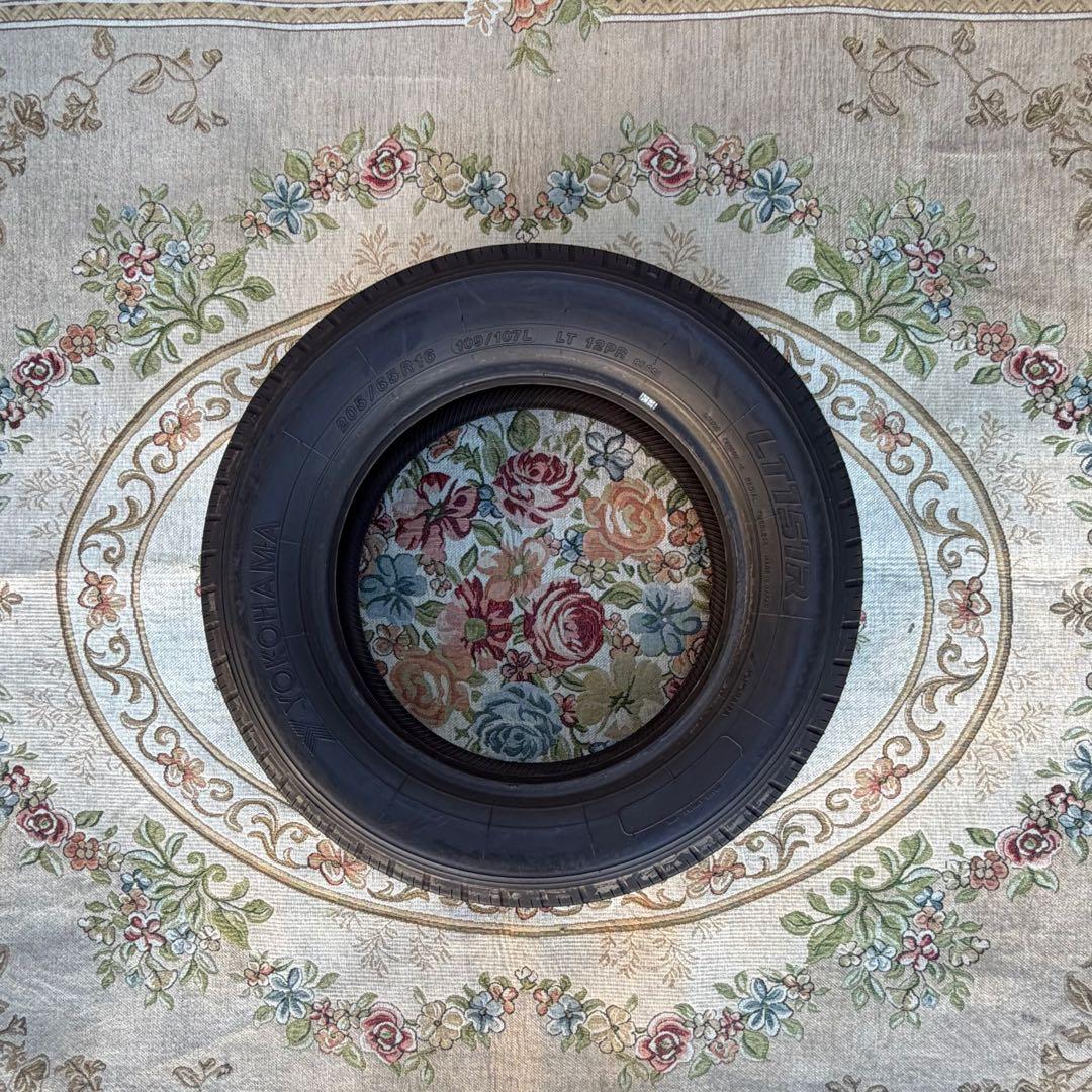 送料込ヨコハマLT151R205/65R16 109/107LLT 12PR6本