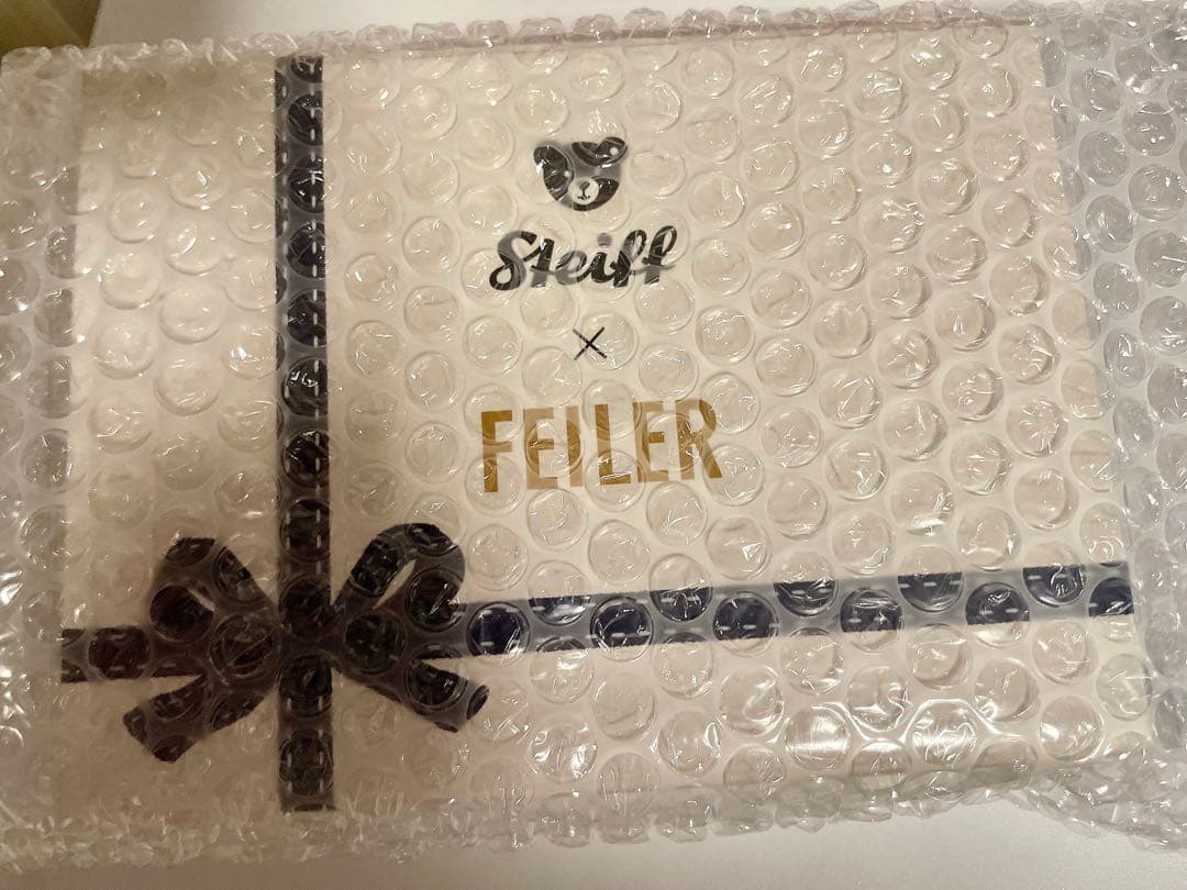 フェイラー　Steiff テディベアキーリングセット