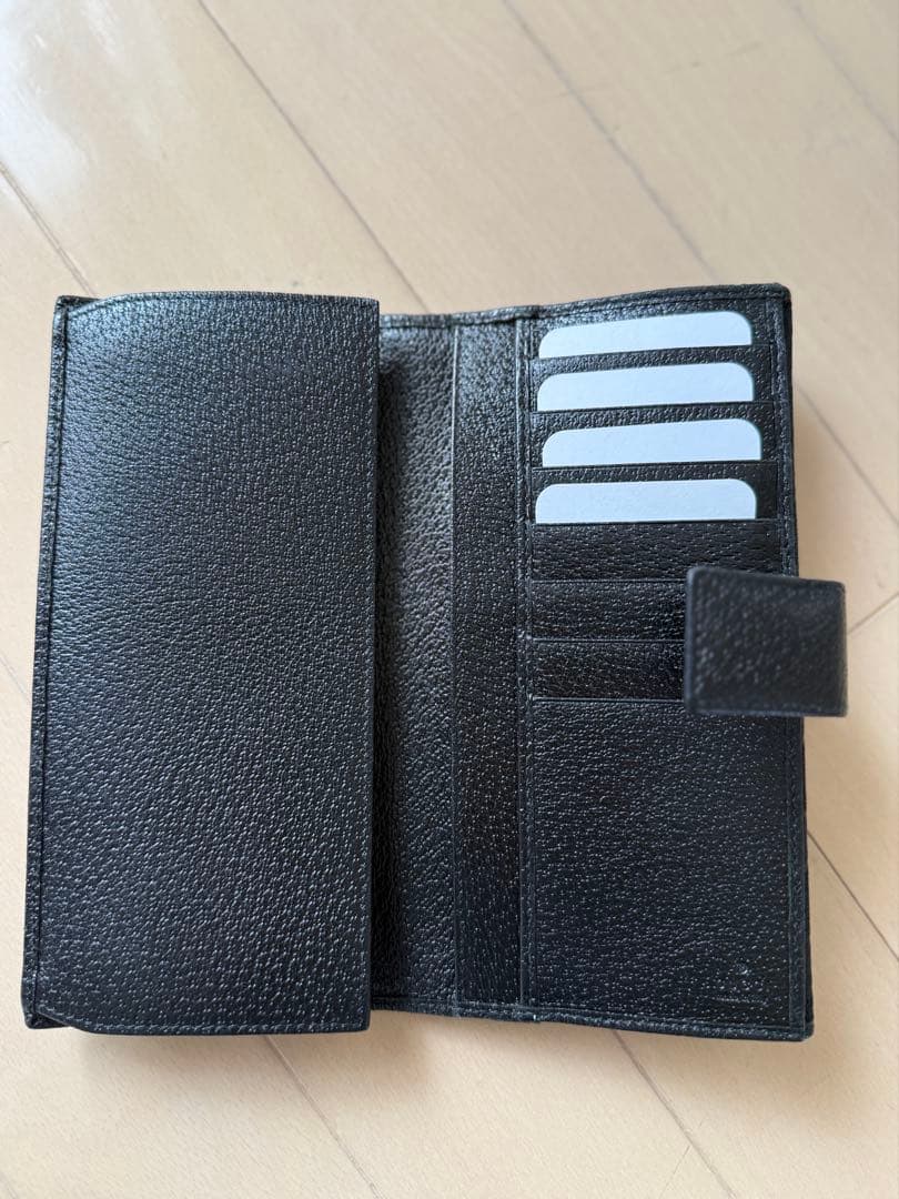 GUCCI 長財布　二つ折り財布　美品
