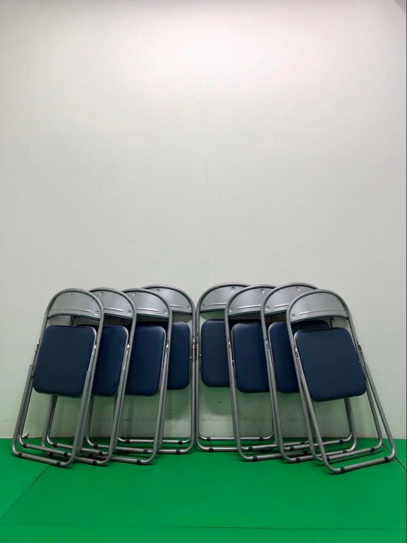 ☆引き取り限定販売☆折りたたみ椅子　8脚セット　紺