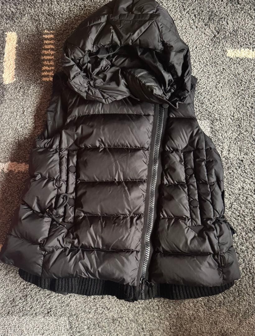 ☆りう☆MONCLER SACAI LAURIE ダウンベストsize1