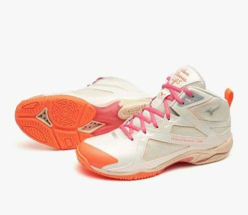 ミズノ フィットネス シューズ ウエーブダイバース LG5 23.5cm 新品