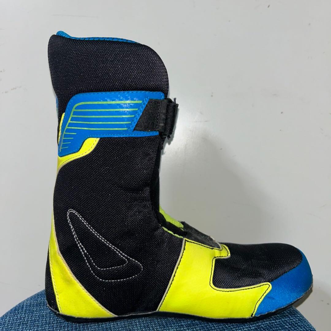 レアNIKE ZOOM怪獣　ナイキ　スノーボードブーツ　25cm