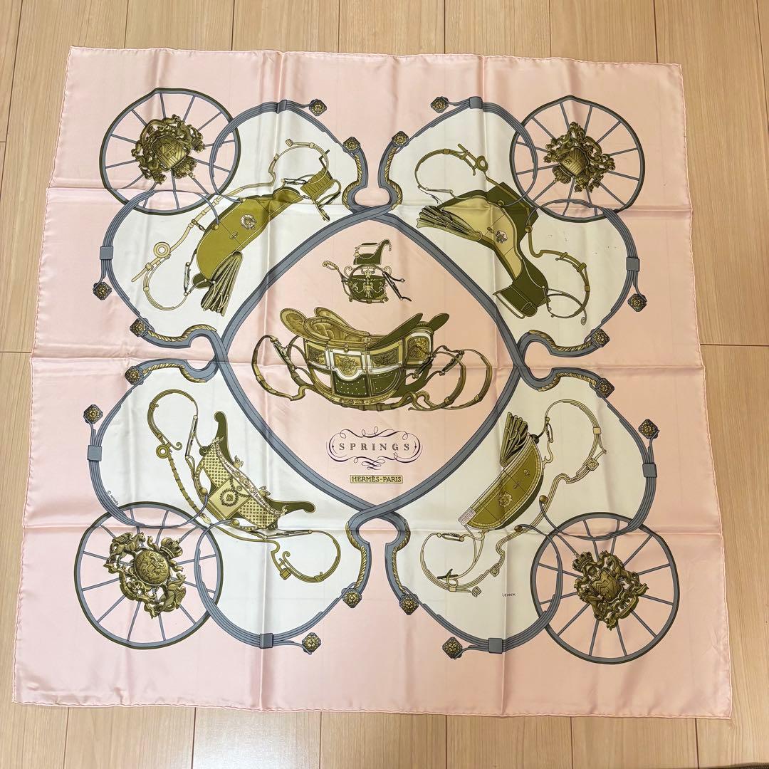 エルメス HERMES スカーフ バンダナ 馬車 絹 シルク ピンク