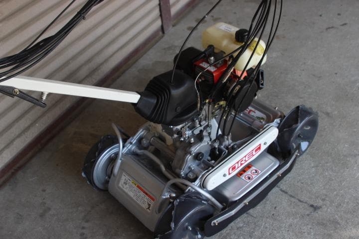 ちゃんマンさん専用草刈機　オーレック　スパイダーモアー　SP850A