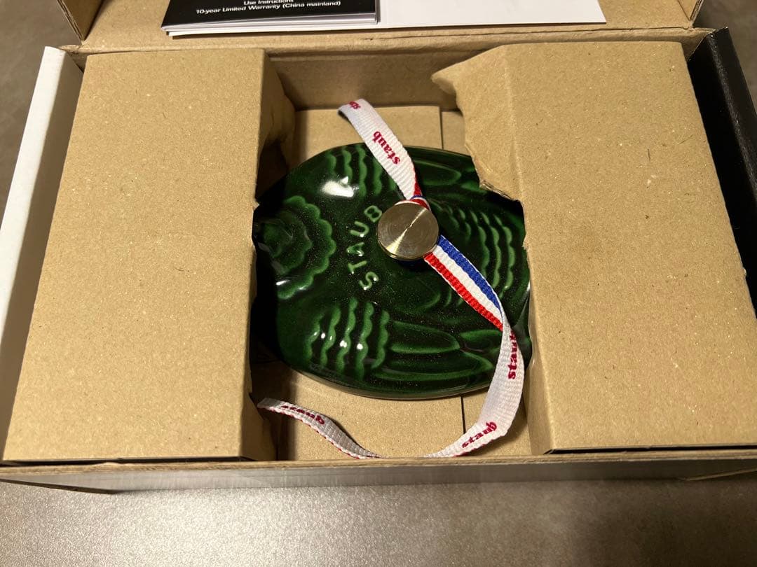 完売品　レア　ストウブ　スモールチキン 11 cm バジルグリーン