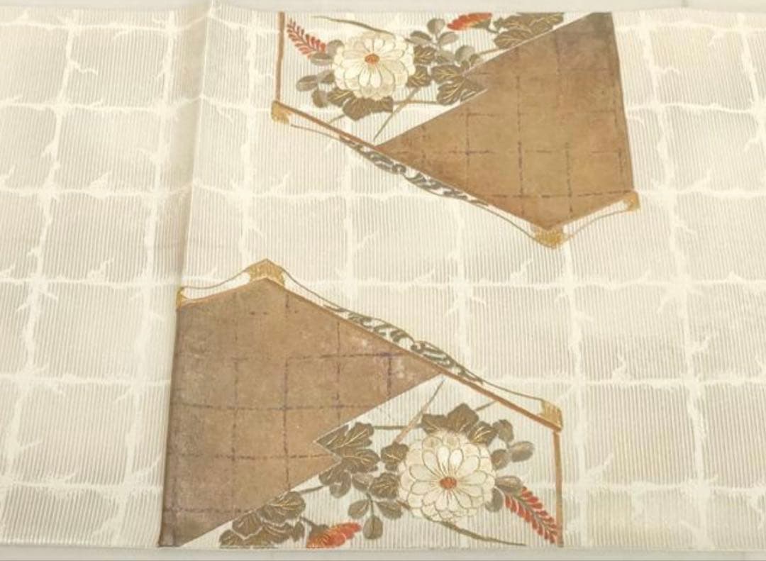 振袖 フルセット6点サイズM〜Ｌ駒刺繍　御所車文　金彩　正絹