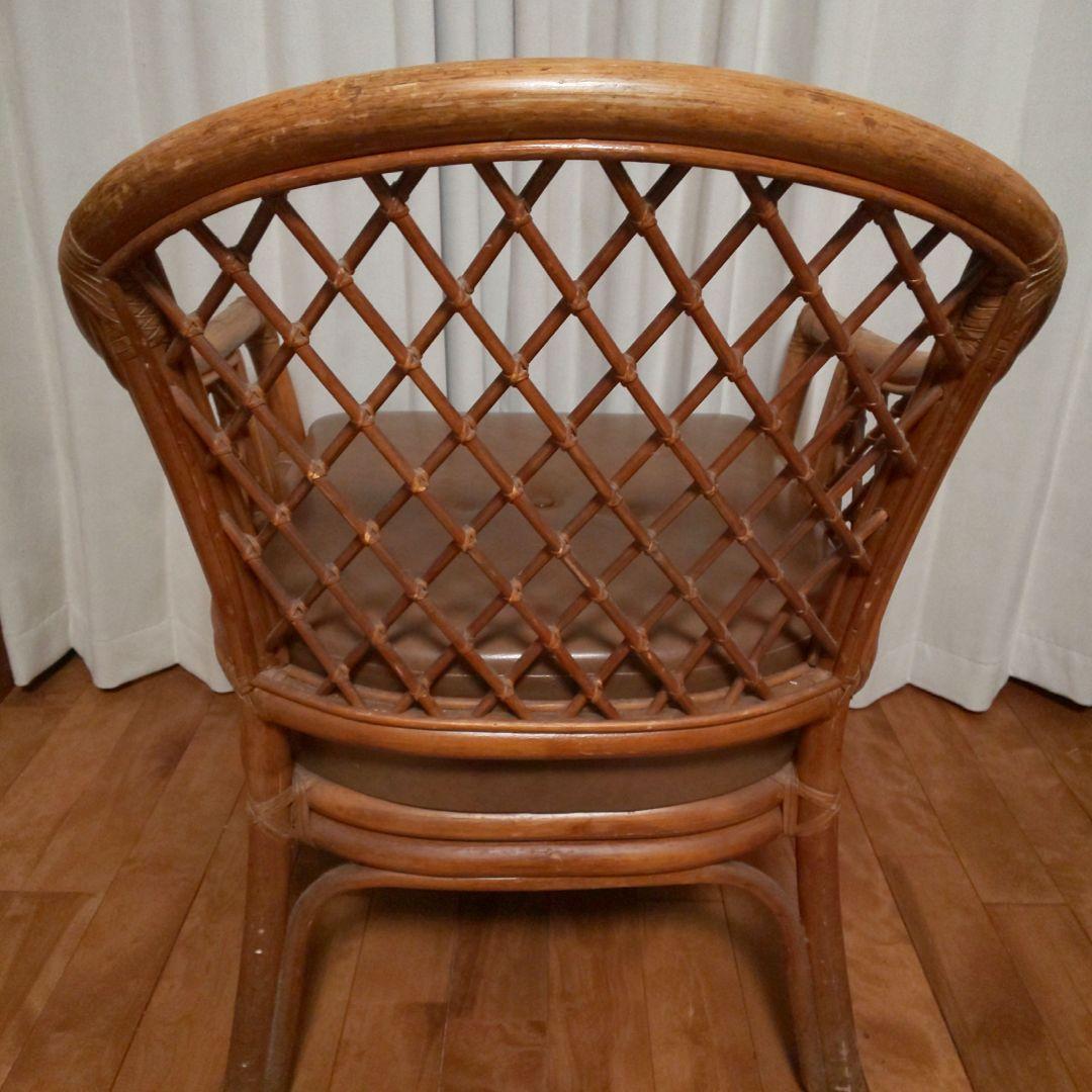 ラタン椅子