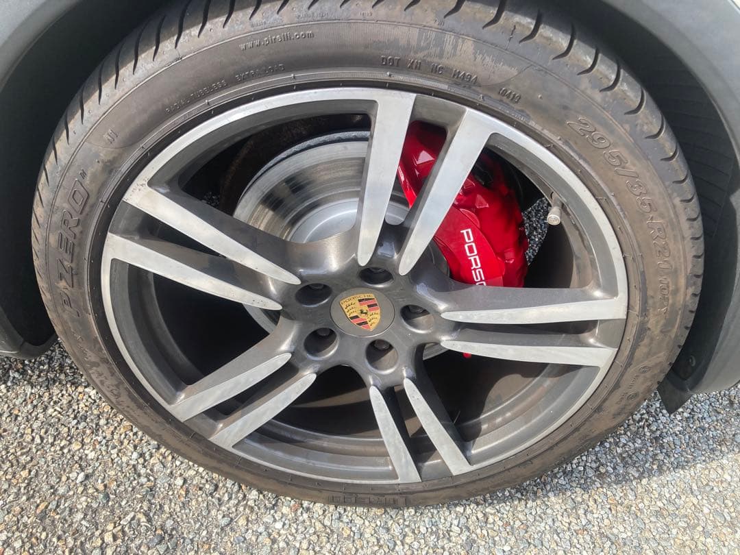 ポルシェカイエン958プラチナ2014年式ブレーキキャリパーブレンボ製