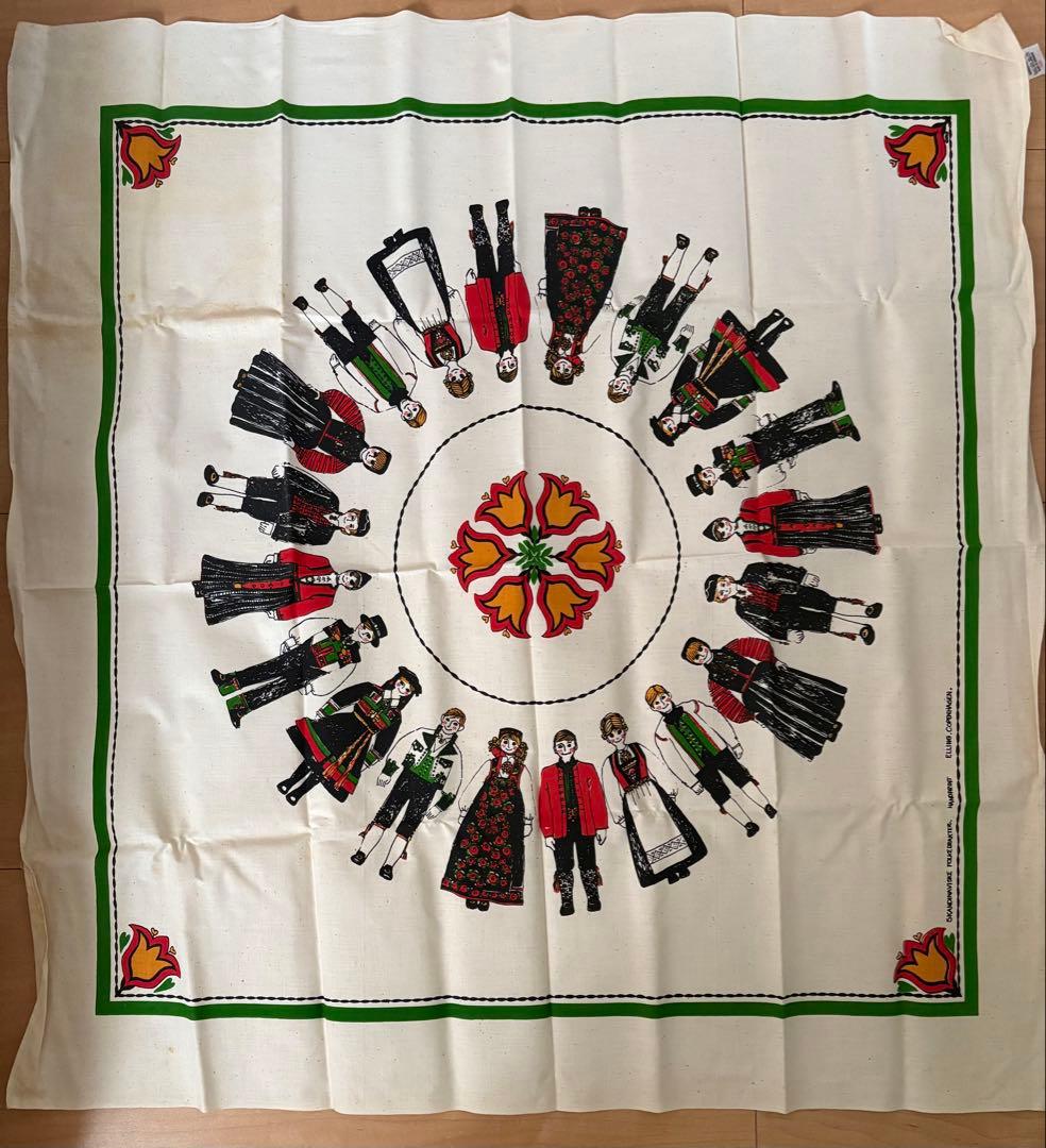 北欧　デンマーク　民族衣装デザイン テーブルクロス