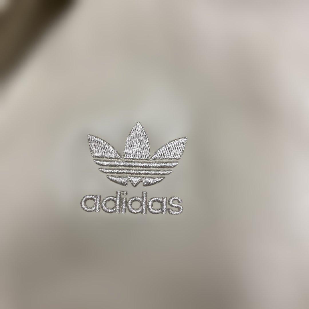 adidas ベージュ ジップアップジャケット XS