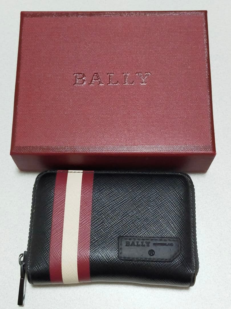 BALLY ケース 　希少赤白ライン　小銭入れ　メンズ　箱あり