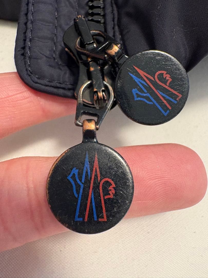 モンクレール ジェノブリエ Aライン ダウンコート ネイビー