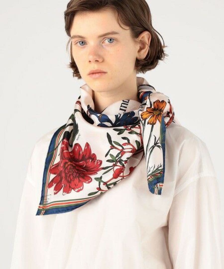 manipuri TOMORROWLAND シルクスカーフ オータムガーデン