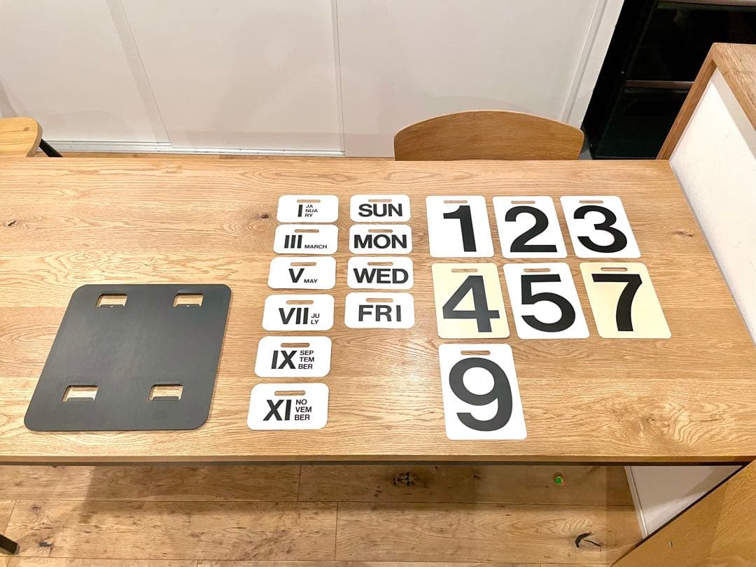 【名作】DANESE / ダネーゼ FORMOSA 万年カレンダー エンツォマリ