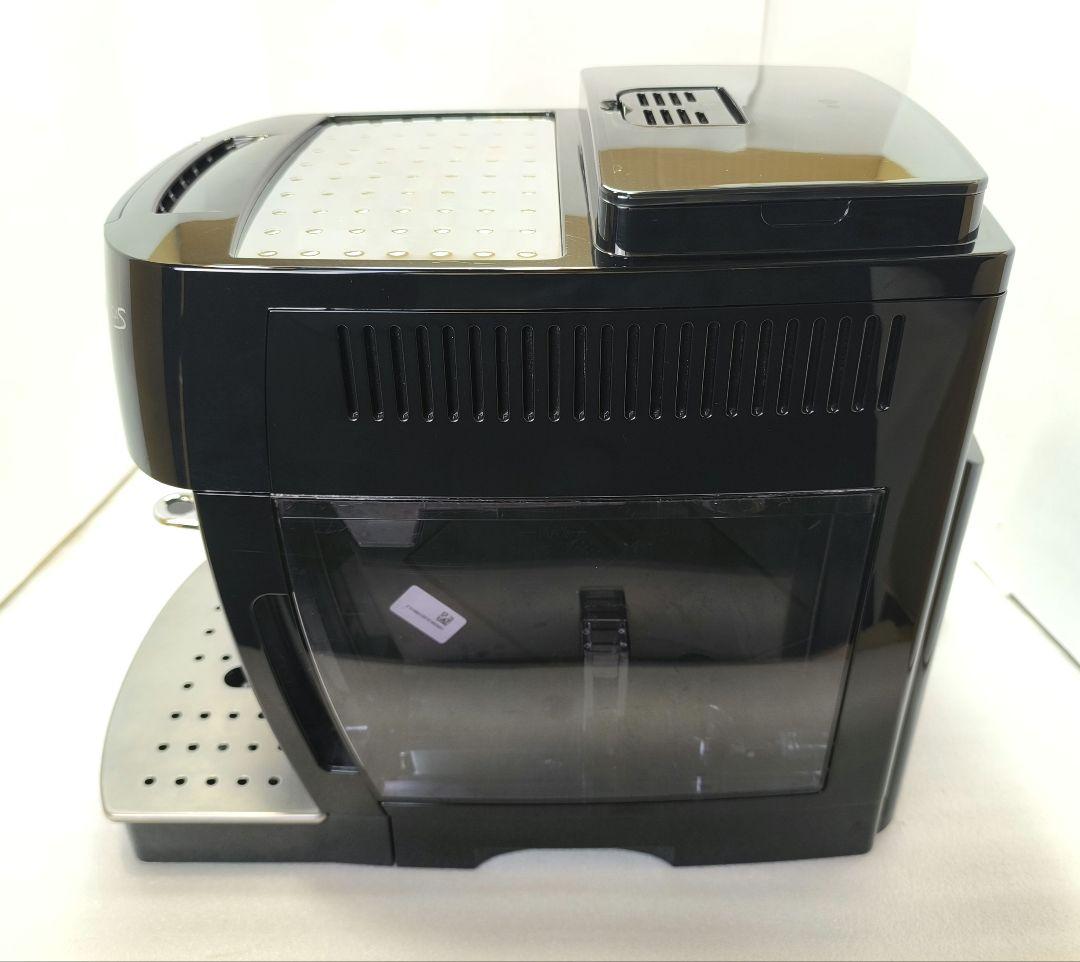 デロンギ　コンパクト全自動コーヒーマシンマグニフィカS ECAM22112B　5