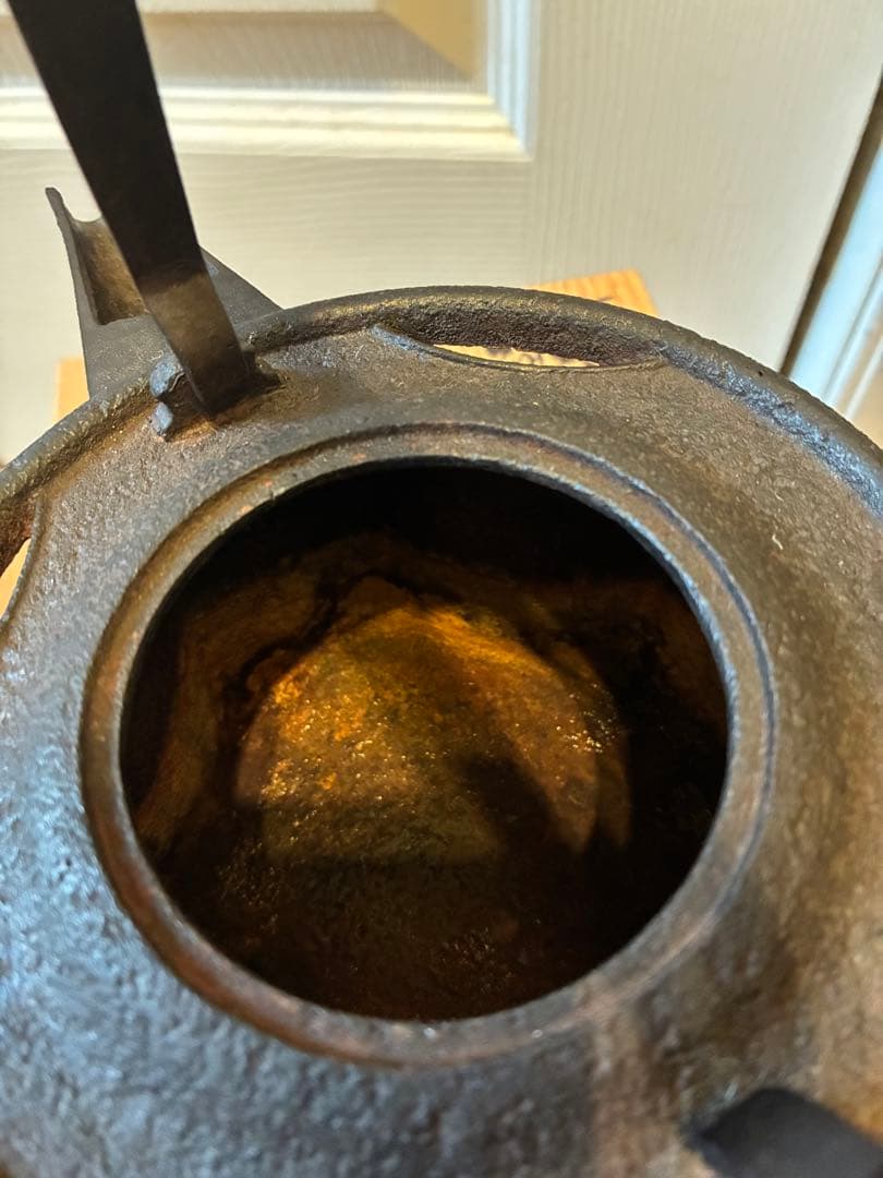 釜師浄義作　七宝透　銚子　鉄製　在銘　共箱　陶器蓋有り