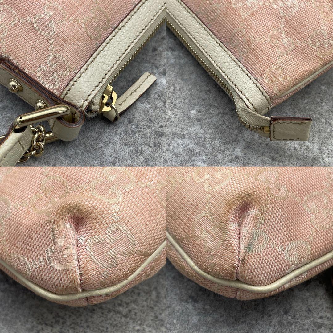 GUCCI グッチ　ポーチ　ピンク　GG総柄　チャーム付き　キャンバス