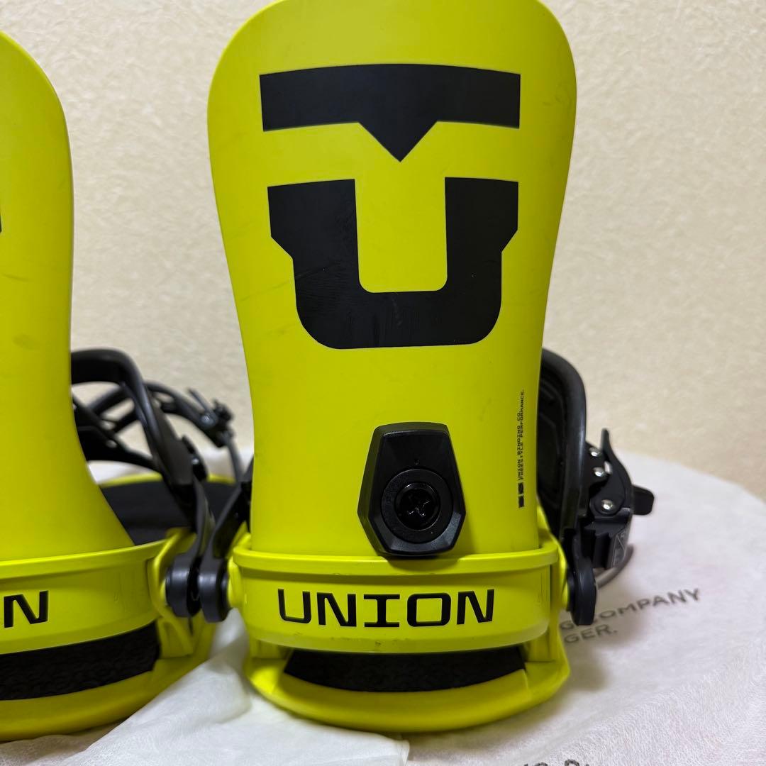 スノーボード Union board Bindings Strata 24-25