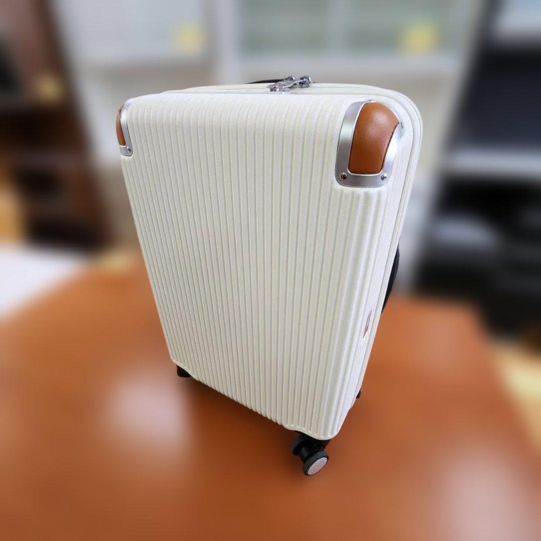 ★スイスミリタリー　スーツケース　38.5L　SM-C920　機内持ち込みサイズ