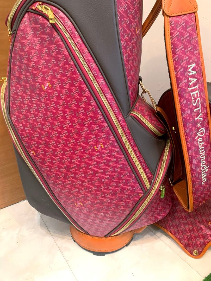 希少　完売　美品　限定モデル　レザレクション　マジェスティー　キャディバッグ