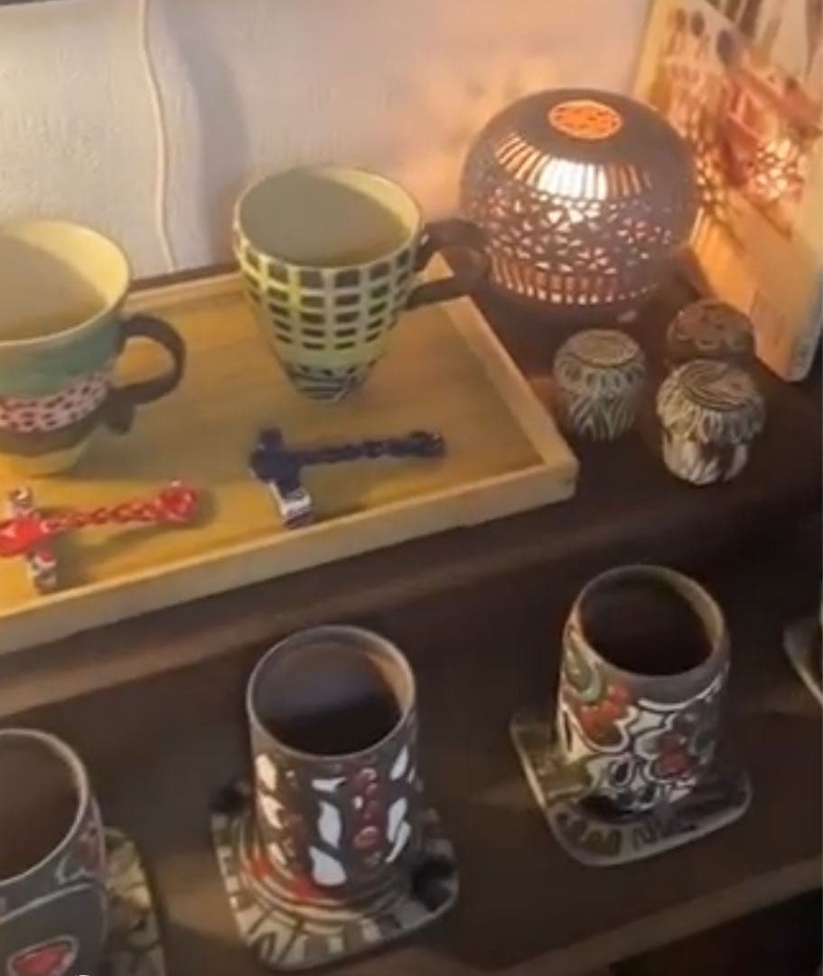 手作り陶器　小粋な色柄カップ 3個セット t.u 29ハンドメイド