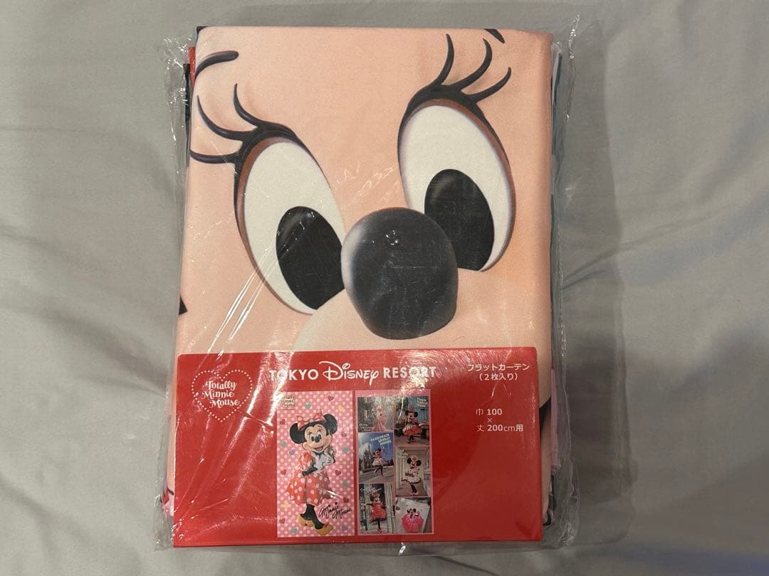 【新品未使用】ディズニー トータリーミニーマウス ミニー 実写 カーテン