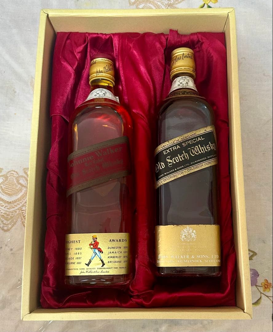 古酒・未開栓 ジョニーウォーカー 2本入り 赤ラベル 黒ラベル