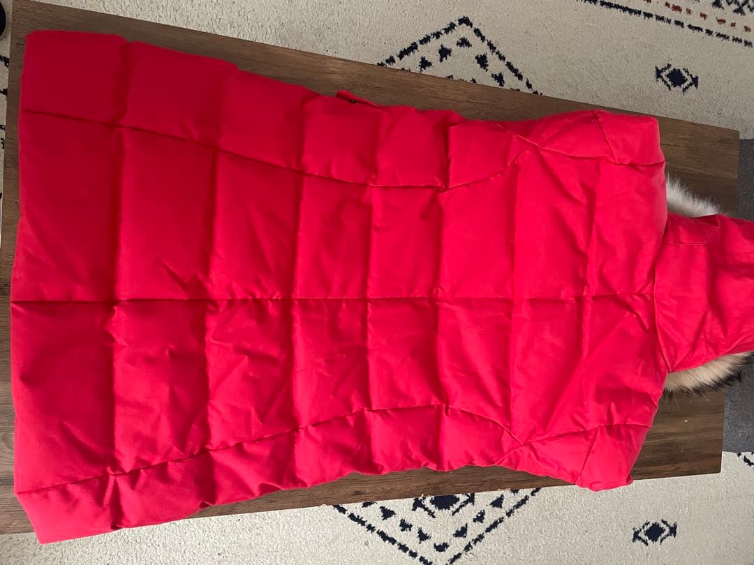 PYRENEX ファー付きレッドダウンジャケット JP 40