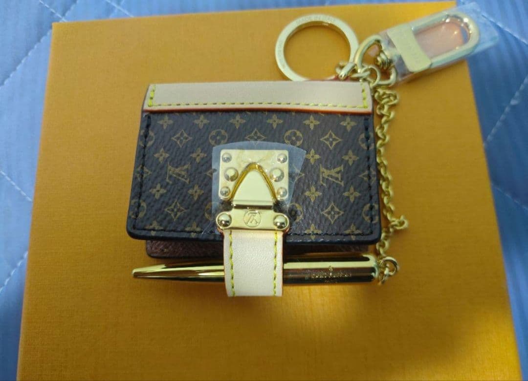 (*店様 新品 希少品 Louis Vuitton キーホルダー