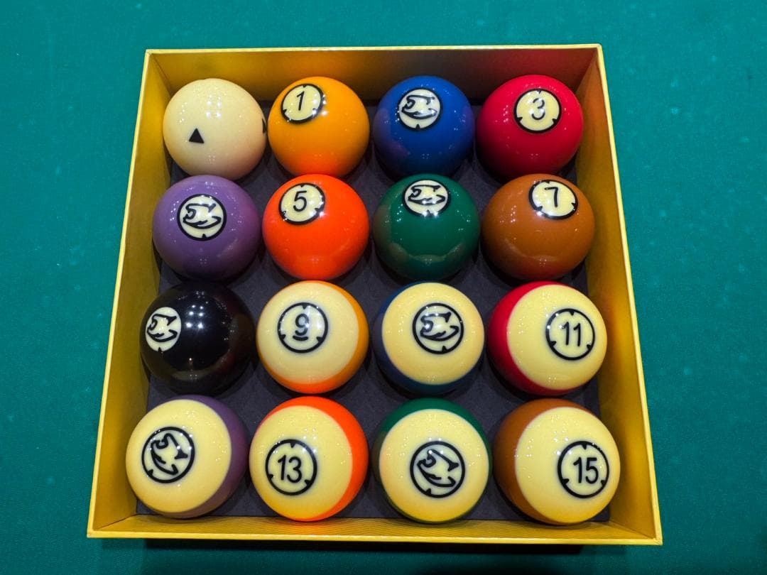 B*1様 Predator ARCOS II ビリヤードボール 15個セット