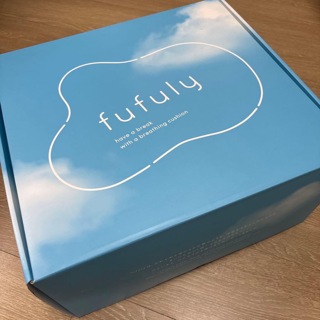fufuly 呼吸するクッション 雲型