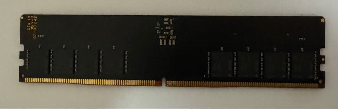 Crucial DDR5-4800 CT32G48C40U5 32GBジャンク