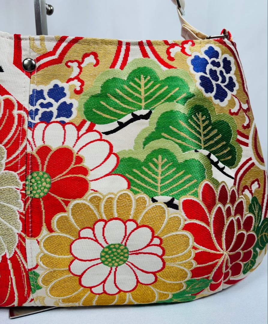 帯バッグリメイク　771番アシンメトリーBIGリバーシブル(肩あて飾り付き)