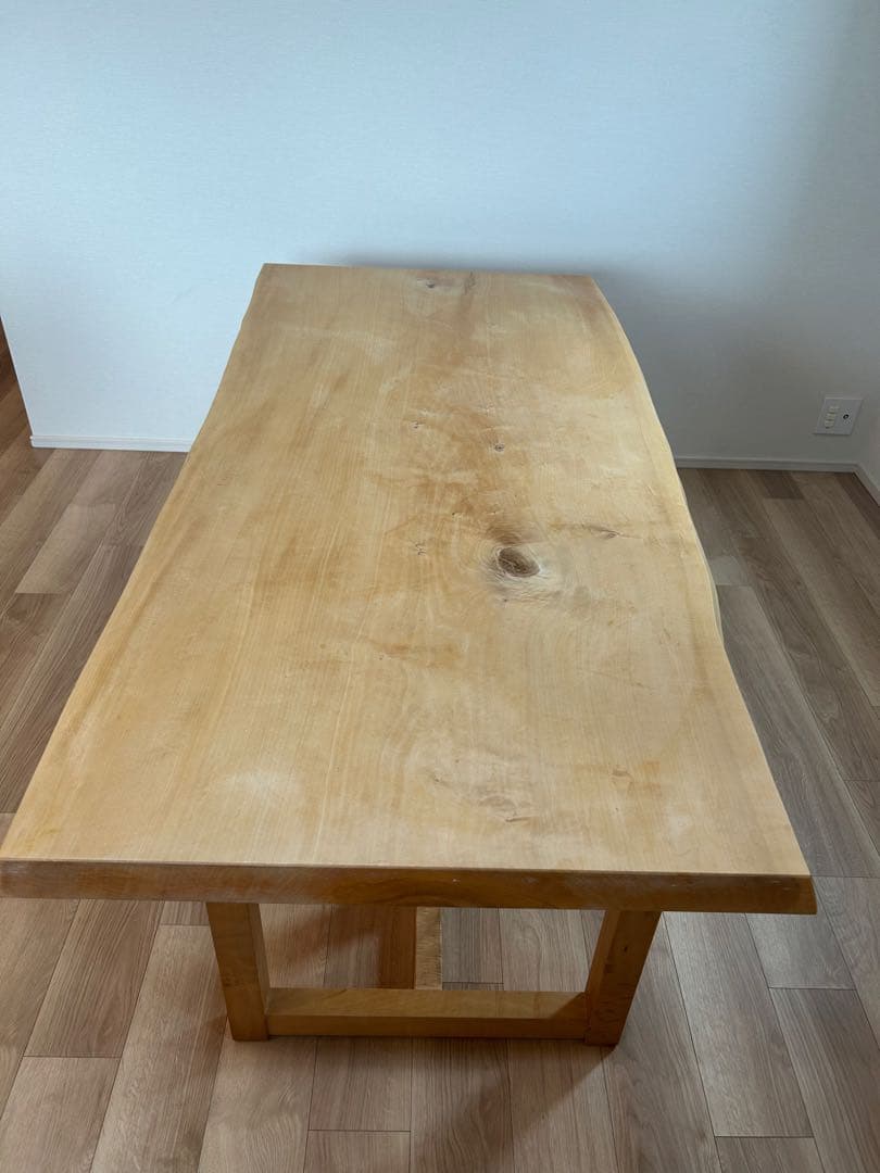 一枚板　ダイニングテーブル　栃　脚つき