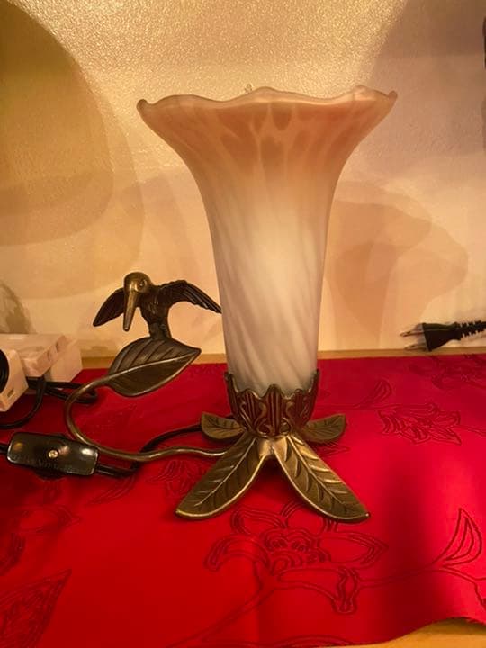 リリーランプ お洒落なフロアスタンドランプ