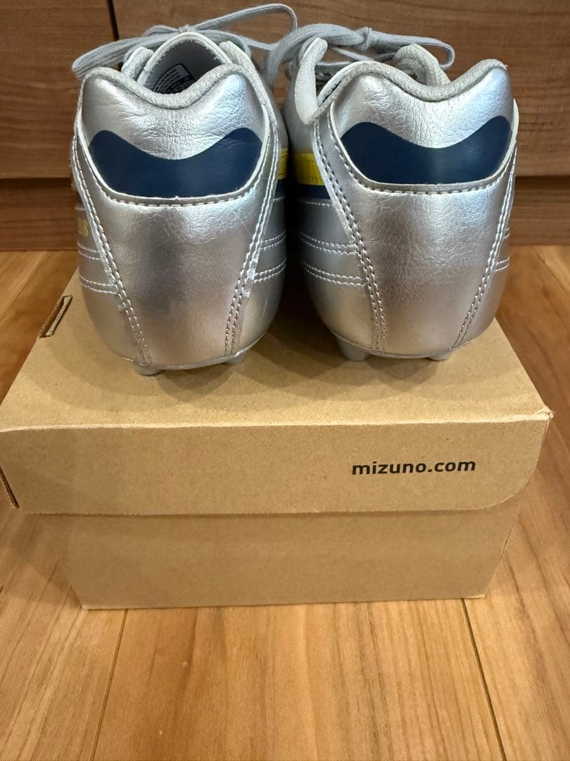 モレリアⅡ CLUB 限定カラー 新品25.5センチ