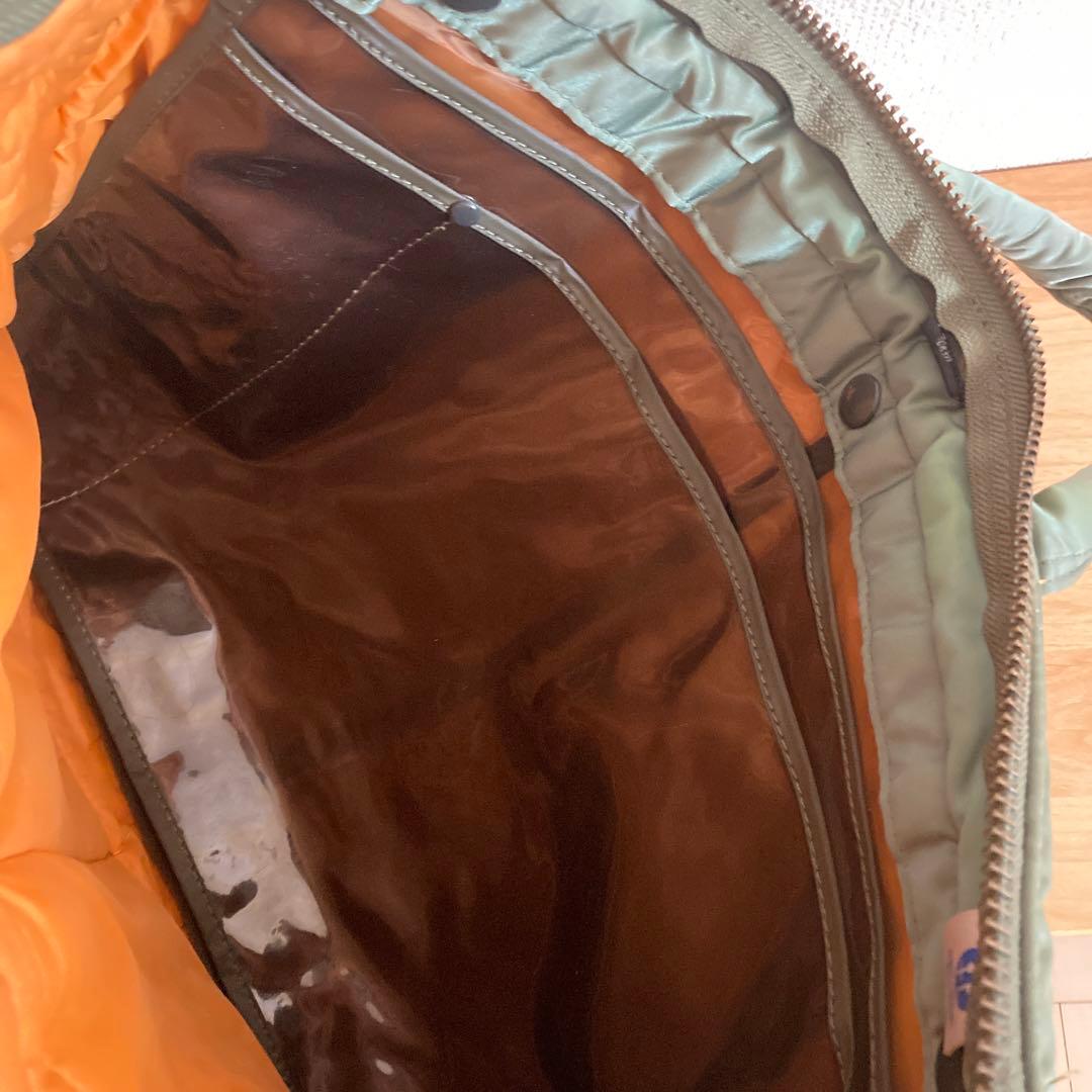 吉田カバン　PORTER タンカー　トートバッグ　A4サイズ　オリーブグリーン