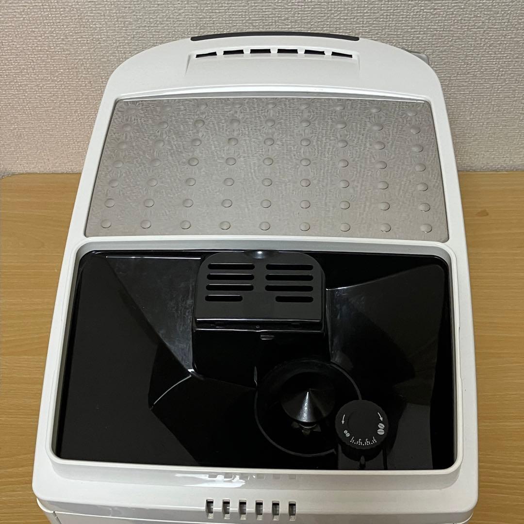 ☆デロンギ　全自動コーヒーメーカー　マグニフィカS　ECAM22112W