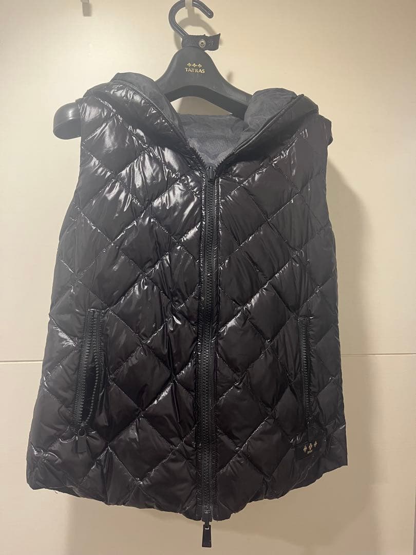 ✨美品TATRAS ✨迷彩×黒 リバーシブル レディース ダウンベスト サイズ1