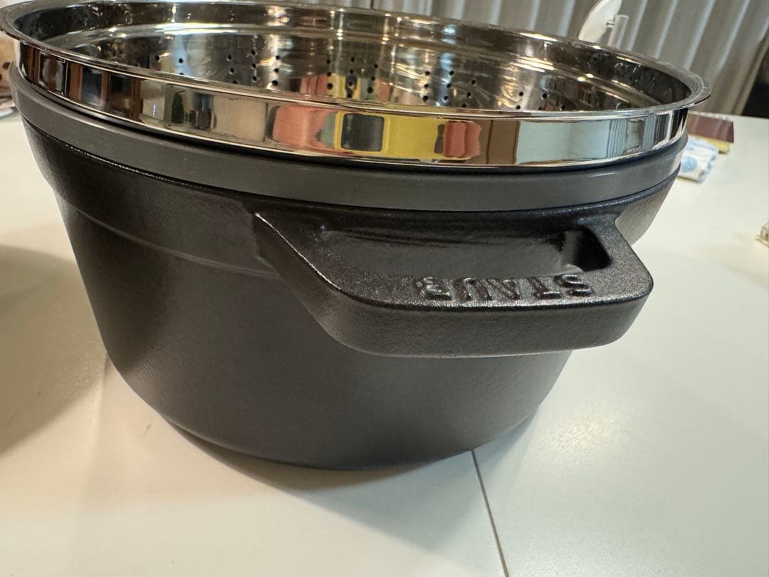 STAUB LA COCOTTE 鋳鉄製 両手鍋 26センチ
