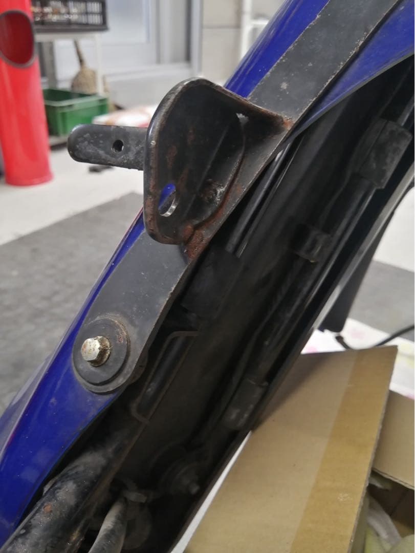 RC04 CB750F インテグラ 純正アッパーカウル