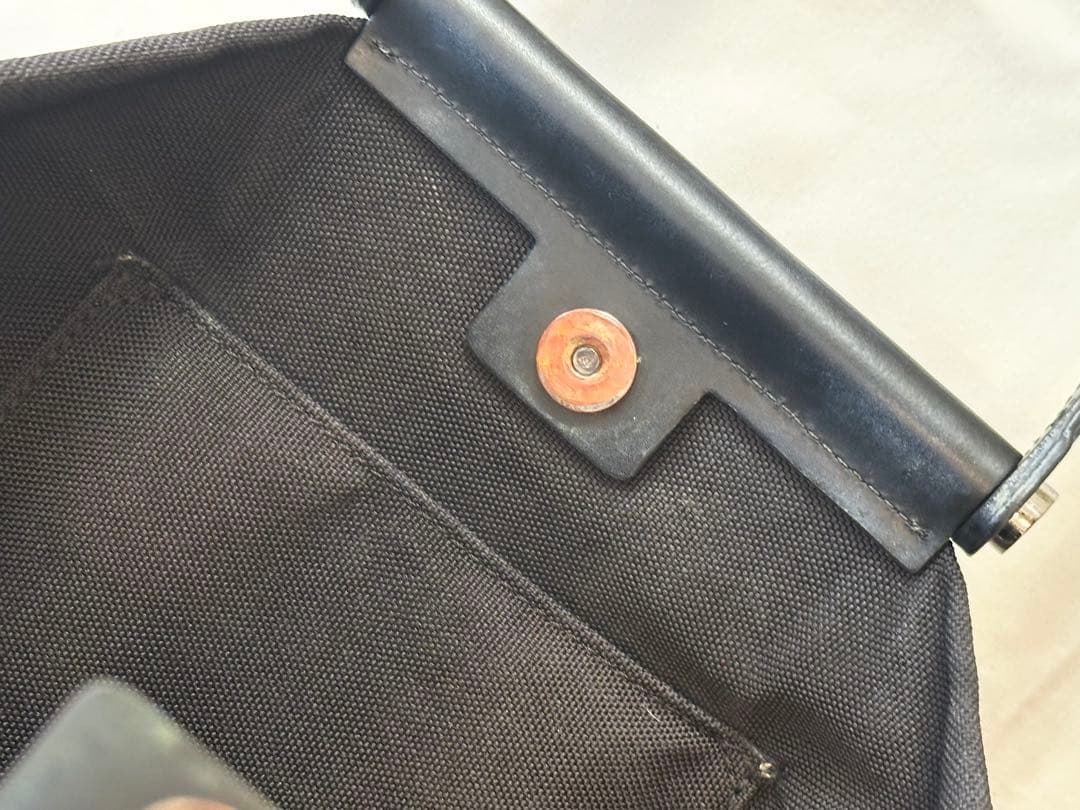 IACUCCI ブラック トートバッグ