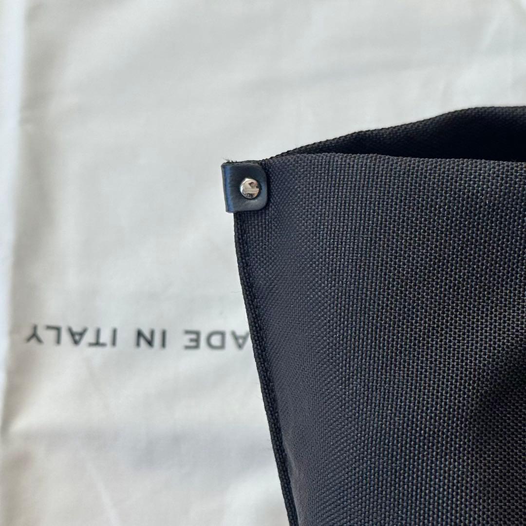 IACUCCI ブラック トートバッグ