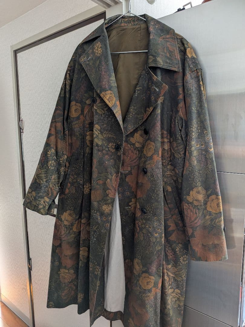 Toga Virilis 19awトレンチコート 花柄