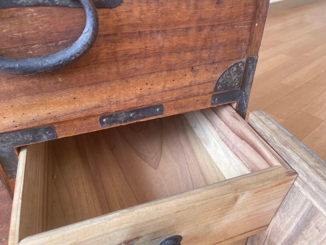 時代箪笥　アンティーク　和箪笥　丸金具　桐箪笥　古家具　骨董