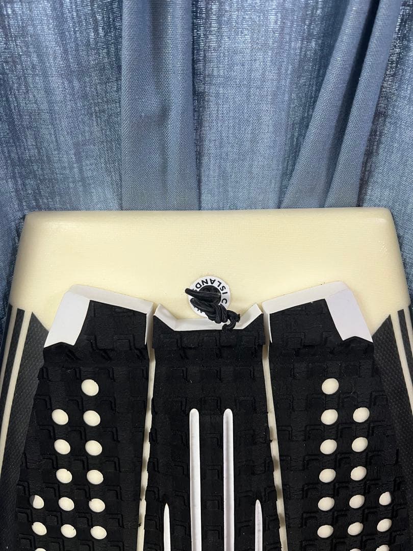 美品　アルメリック　ネックベアード2　スパインテック　サーフボード